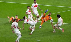 A Milli Takım'a EURO 2024 yarı finale portakal soslu Turp-in engeli