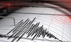 İzmir, Balıkesir, Bursa, Çanakkale ve İstanbul çevresinde çok şiddetli deprem
