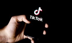 TikTok English or Spanish olayı nedir? English or Spanish ne demek?