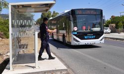 Büyükşehir Foça'da kapalı durakları hizmete sundu