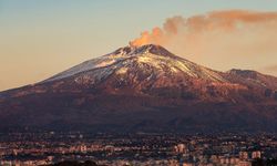 Etna Yanardağı nerede? Etna Yanardağı hangi ülkede?