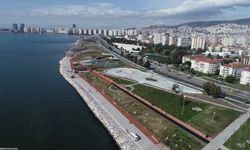 Bostanlı'da hırsız alarmı! Mahalle sakinleri uyarıda bulundu