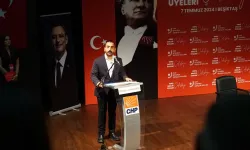 Erdem Kara, CHP İstanbul İl Gençlik Kolları Başkanlığına yeniden seçildi