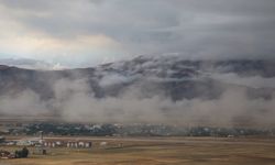 Hakkari'de sis alarmı: Yüksekova'da manzaralar sizi büyüleyecek!