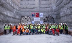 Buca Metrosu'nda önemli bir eşik aşıldı: İki TBM aynı anda ışığı gördü