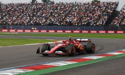 Carlos Sainz, Ferrari ile Meksika Grand Prix’sini Kazandı