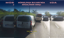 İzmir Mürselpaşa Bulvarı'nda arızalanan araç trafiğe sebep oldu