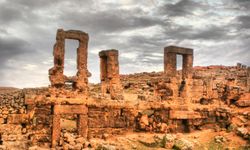 Şanlıurfa'da tarihin derinliklerine yolculuğa çıkaran 5 antik kent...