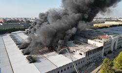 Tekirdağ'da kokutan fabrika yangını: 2 işçi hastanelik oldu!