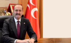 MHP'li Tamer Osmanağaoğlu: 'İzmir'deki okul binaları iyileştirilmeli'