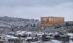 Ankara’da Kar Masalı: Başkent Beyaza Büründü