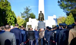 Atatürk’ü anma töreni: Diyarbakır’da 09:05’te sirenler çaldı!