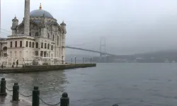 İstanbul’da yoğun sis etkisi: Köprüler neredeyse görülmez hale geldi