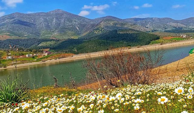 Kahramanmaraş'ta doğaseverlerin yeni adresi: Kızıleniş göleti