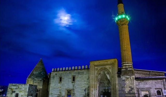 Konya'daki en güzel camiler: Konya'da kaç cami var?
