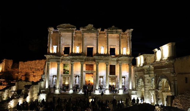 Efes Antik Kenti’nde bir ilk!