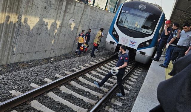 Marmaray istasyonunda acı olay: Kadın, trenin altına atlayarak intihar etti
