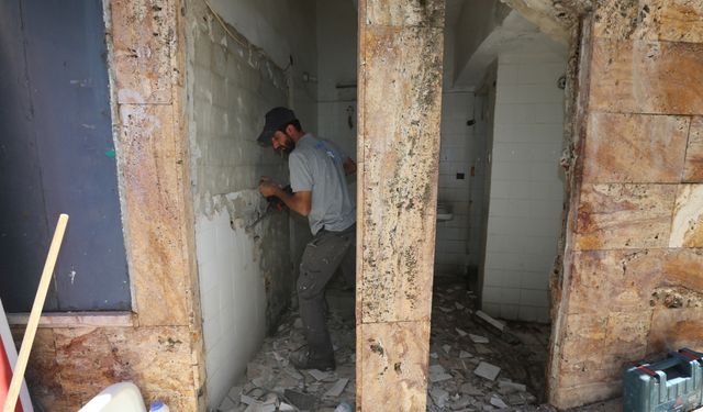 Efes Selçuk'ta WC işletmeleri modern görünüme kavuşuyor