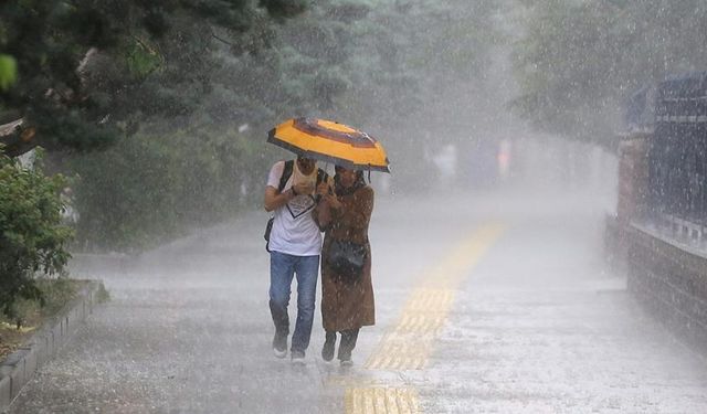 Meteoroloji uyardı: İzmir'de gök gürültülü sağanak yağış bekleniyor