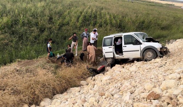 Düğün yolunda feci kaza: 1 ö*ü, 6 yaralı