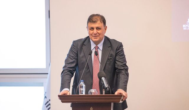 Tugay: İnciraltı’nın kamusal kullanım hakkını ve bölgenin niteliğini koruyarak ortak akılla planlayalım