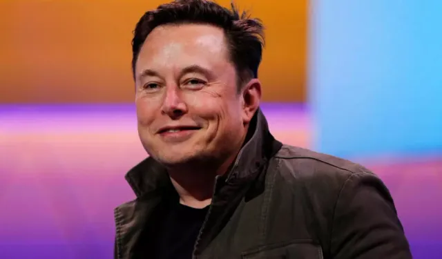 Elon Musk, 200 milyon takipçiye ulaşan ilk kişi oldu