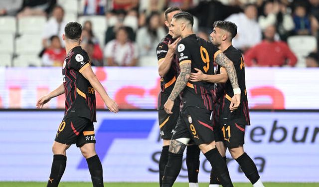 Sarı-kırmızılılar 3 puanı 3 golle aldı: Antalyaspor: 0 - Galatasaray: 3