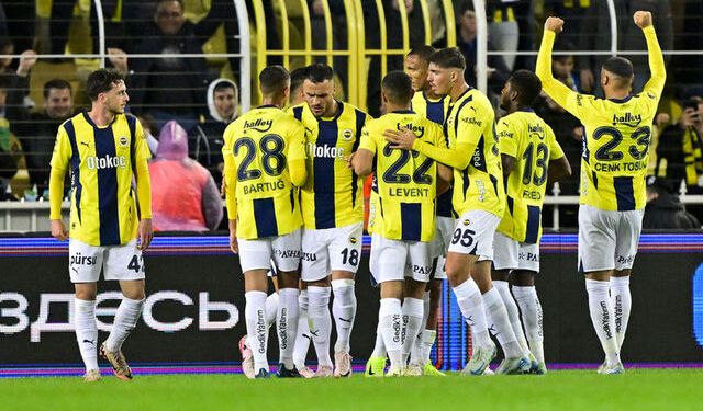 Sarı-lacivertliler yedekleri ile güldü: Fenerbahçe: 2 - Zenit: 1