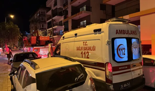 Karşıyaka'da korku dolu anlar: Apartmanda çıkan yangında 3 kişi hastaneye kaldırıldı!