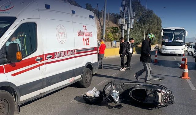 İzmir’de trafik kazası: Anadolu Caddesi’nde güvenlik önlemleri alındı