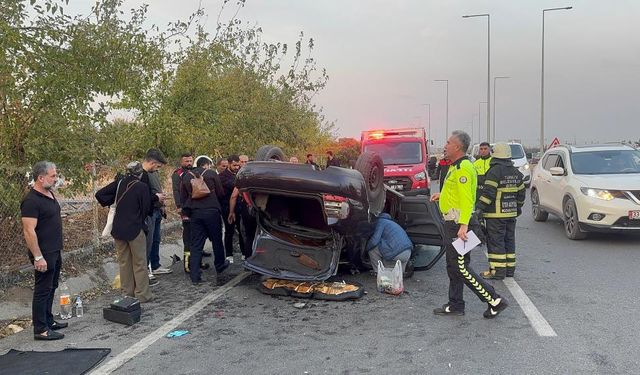 Köpeğe çarpmamak için otomobil takla attı: 4 yaralı