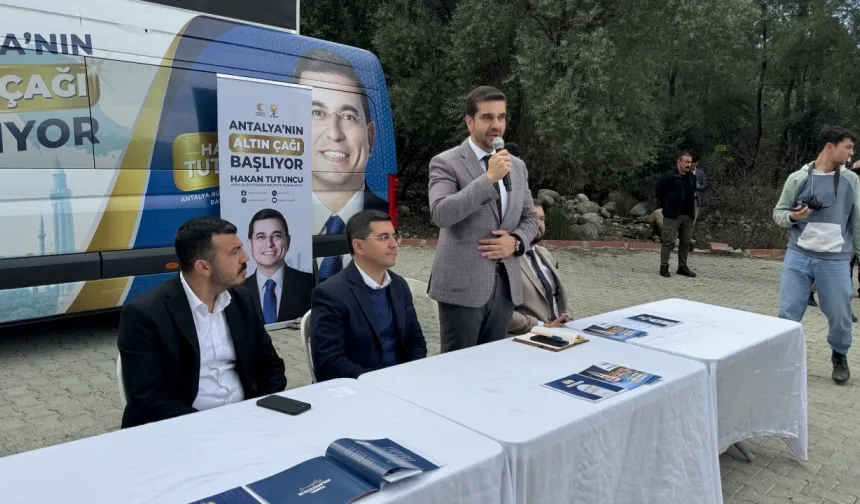 Antalya'da Cumhur İttifakı Kemer Belediye Başkan adayı Şeker, turizm projelerini anlattı