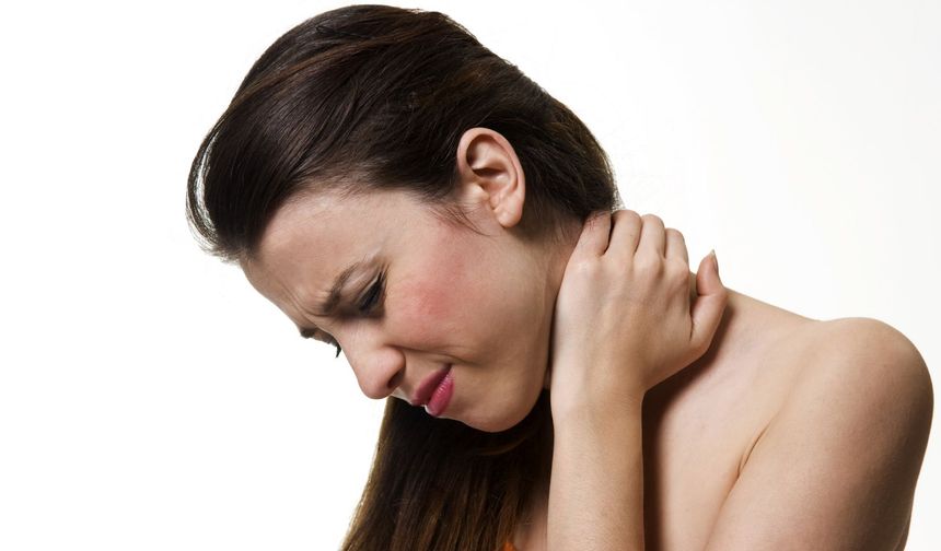 Boyun ağrılarına dikkat: Fıtık olabilir
