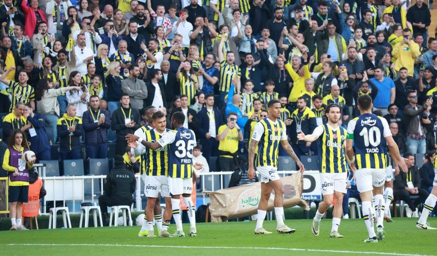 Fenerbahçe'ye galibiyet yetmedi! Fenerbahçe: 3 - Kayserispor: 0
