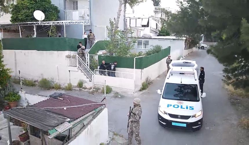 İzmir merkezli yasa dışı bahis operasyonu: 27 kişi gözaltına alındı