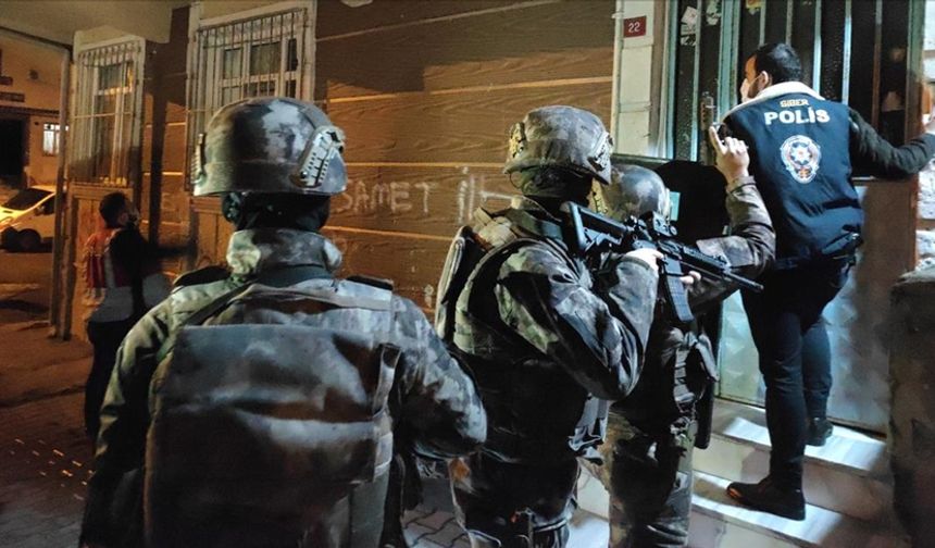 İzmir Son Dakika! Ödemiş'te bahis operasyonu: 11 Kişi gözaltına alındı!