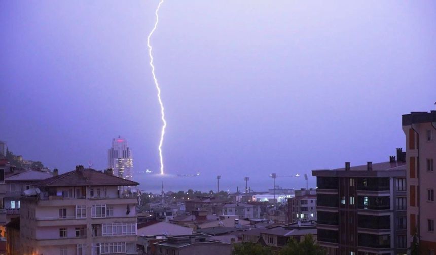 AFAD'dan Samsun'a kritik uyarı: Gök gürültüsü ve sel!