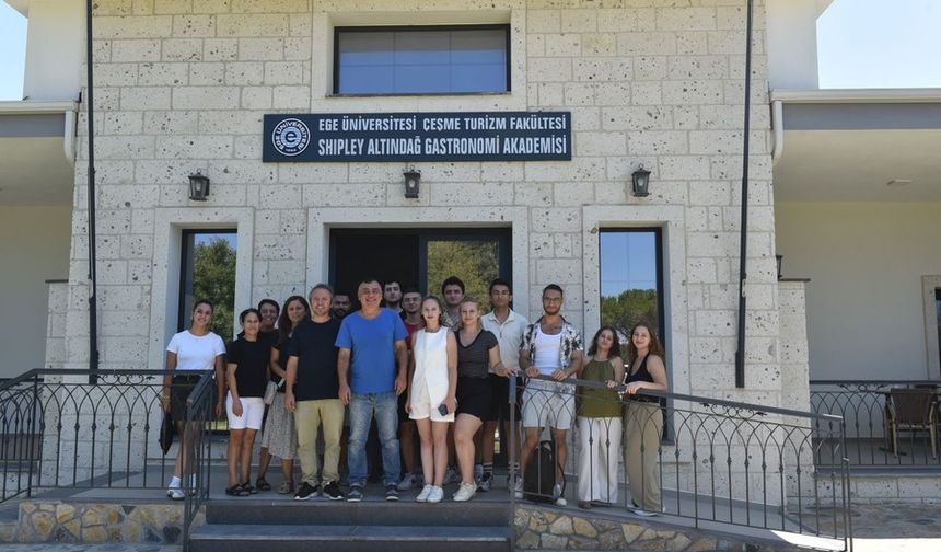Çeşme Turizm Fakültesi öğrencilerinin barınma sorunu çözülüyor