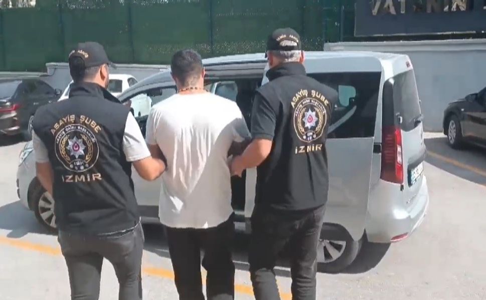 23 yıl hapisle aranan zanlı, İzmir polisinin elinden kaçamadı