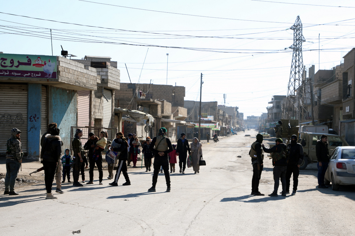 Arap aşiretleri ile terör örgütü PKK/YPG'nin kanlı çatışması: 12 kasaba kurtarıldı!