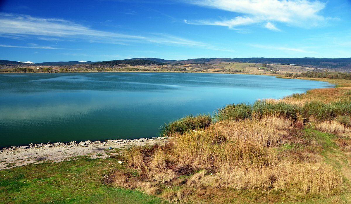 bolunun-en-guzel-14-golu-bolunun-doga-harikasi-gollerini-gezmeye-doyamayacaksiniz (1)-2