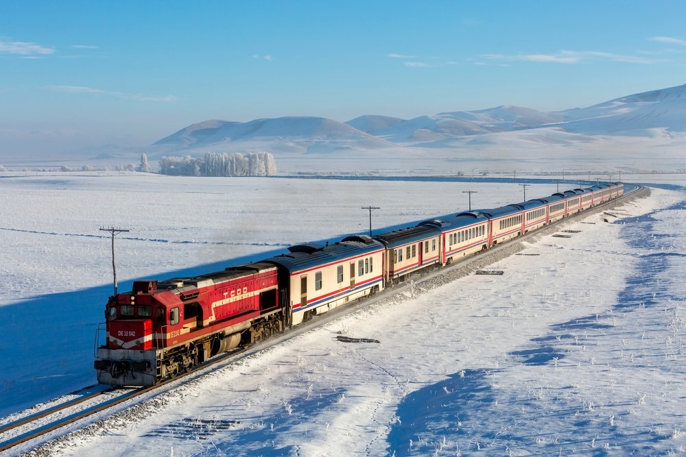 dogu-ekspresi-seferleri-baslamak-uzere-iste-yatakli-ve-normal-vagon-fiyatlari-nedir-dogu-ekspresi-seferleri-2023 2222