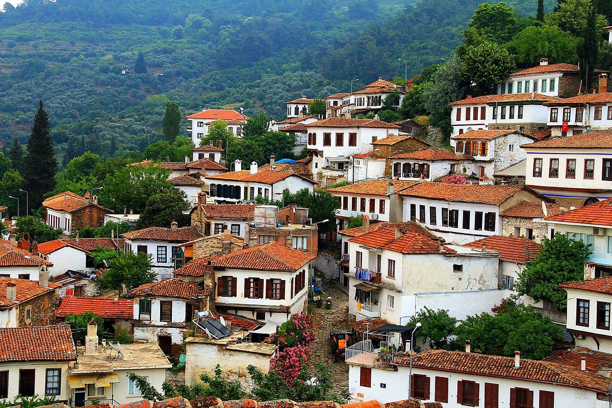 ege-bolgesi-gezilecek-yerler-neresidir-ege-bolgesinin-tarihi-mekanlari-nerededir-ege-bolgesinde-en-guzel-plajlar ii