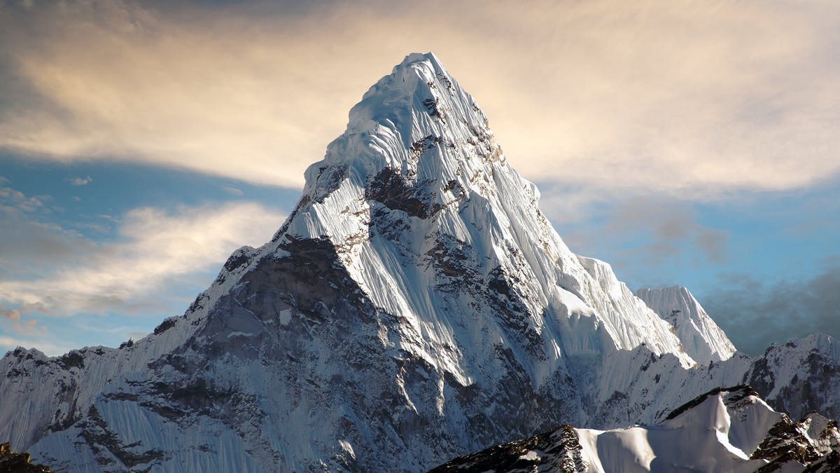 everestteki-yuksek-olum-riski-tirmanisin-ardindaki-korkutucu-gercekler (6)