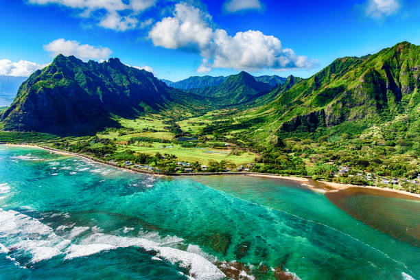 hawaii-turistleri-buyuleyen-dogal-guzellikleri-ile-bastan-cikiyor (1)-1