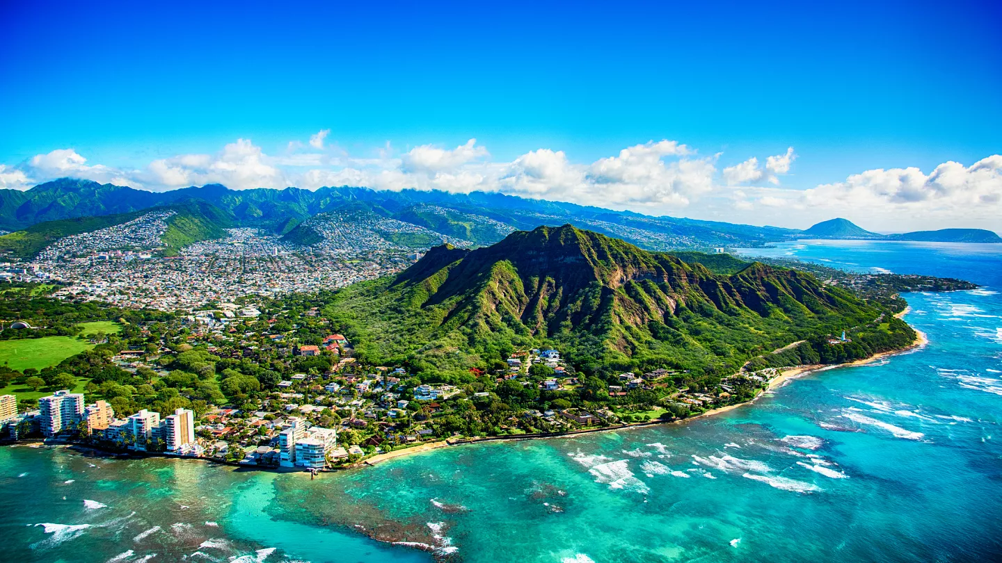 hawaii-turistleri-buyuleyen-dogal-guzellikleri-ile-bastan-cikiyor (2)-1