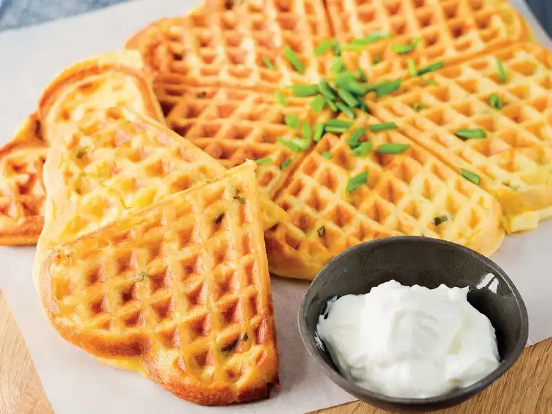 patates-waffle-tarifi-pratik-ve-lezzetli-bir-atistirmalik (1)