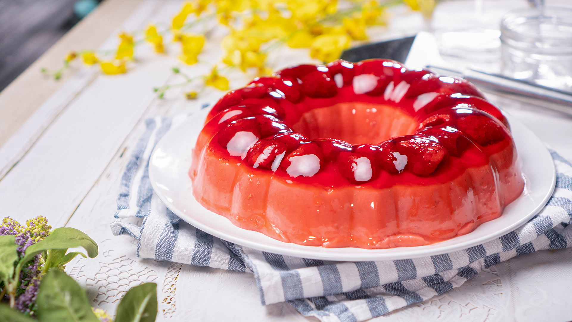 raspberry-jello-bundt-recipes