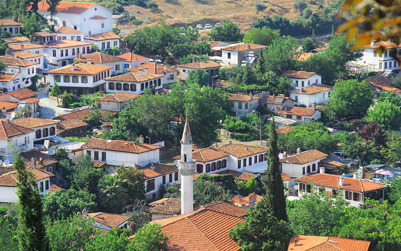 sirincenin-tarihi-ozellikleri-nedir-sirincede-ne-yenir-iste-sirince-gezi-rehberi  df