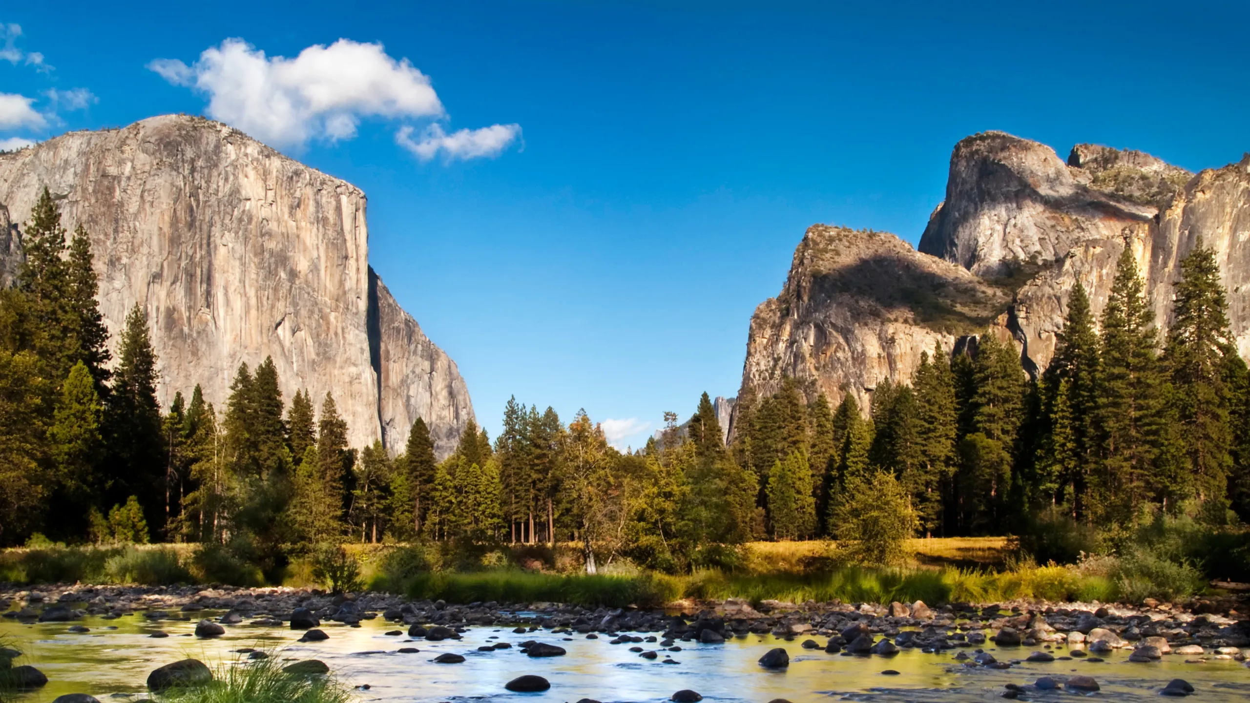 yosemite-ulusal-parki-dogaseverlerin-gozdesi-doganin-en-guzel-yansimasi (2)